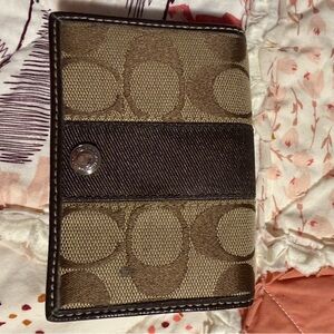 Vintage Coach Card Wallet in excellent condition